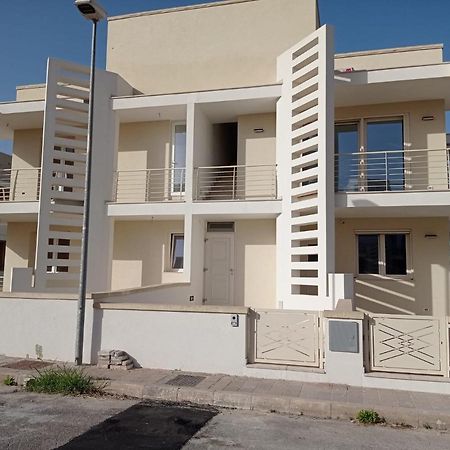 Gelsimori Apartments Отранто Екстериор снимка